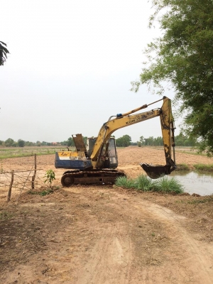 ขายแบคโฮ komatsu pc120-5