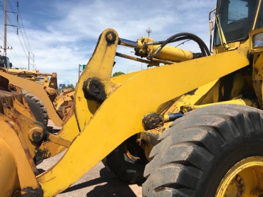 ขายรถตักล้อยาง KOMATSU WA300-1 รถนอกนำเข้าเองจากญี่ปุ่น สภาพสวยพร้อมใช้งาน มีVDOการทำงานครับ ขายรถตักล้อยาง KOMATSU WA300-1 รถนอกนำเข้าเองจากญี่ปุ่น สภาพสวยพร้อมใช้งาน มีVDOการทำงานครับ