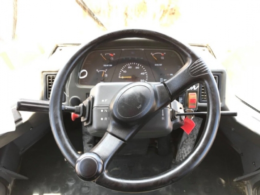 ขายรถตักล้อยาง TCM L32-2 รถนอกนำเข้าเองจากญี่ปุ่น สภาพสวยพร้อมใช้งาน มีVDOการทำงานครับ