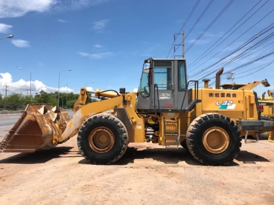 ขายรถตักล้อยาง TCM L32-2 รถนอกนำเข้าเองจากญี่ปุ่น สภาพสวยพร้อมใช้งาน มีVDOการทำงานครับ