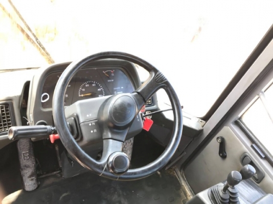 ขายรถตักล้อยาง TCM L32-2 รถนอกนำเข้าเองจากญี่ปุ่น สภาพสวยพร้อมใช้งาน มีVDOการทำงานครับ