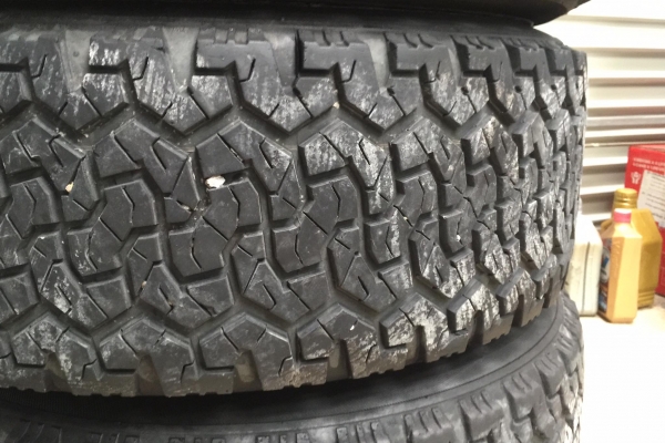 ขายล้อTE37 suv ขอบ18 พร้อมยาง265/60/18 ปี16 ดอกเต็มหนา สภาพสวยทั้งชุด