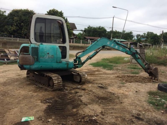 KOMATSU PC 20-7