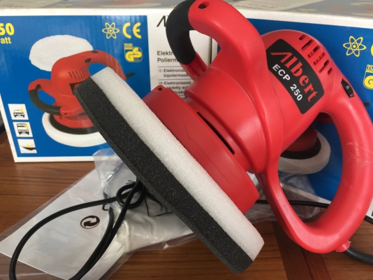 เครื่องขัดเงา สีรถยนต์ ยี่ห้อ Albert