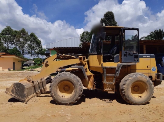 ขายรถตักล้อยาง KOMATSU WA100-3 มีเล่มทะเบียน สวยเดิมๆสนใจโทร 081-970-1072 ขายรถตักล้อยาง KOMATSU WA100-3 มีเล่มทะเบียน สวยเดิมๆสนใจโทร 081-970-1072
