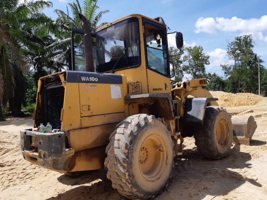 ขายรถตักล้อยาง KOMATSU WA100-3 มีเล่มทะเบียน สวยเดิมๆสนใจโทร 081-970-1072