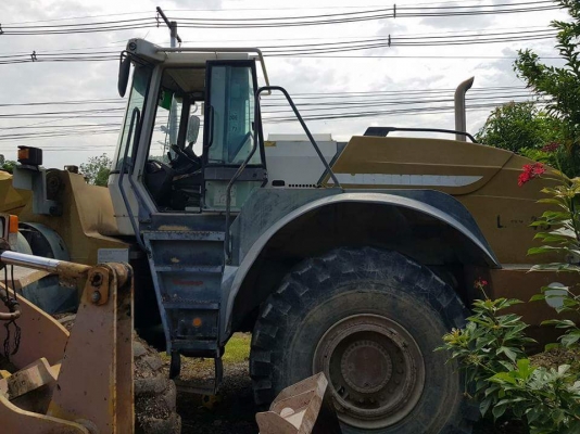 ขายรถตักWA100-1 หนึ่งคัน WA120-3Aสามคัน ราคาลดสุดๆ350000 ลิเภอ564หนึ่งคันราคา700000 ขายรถตักWA100-1 หนึ่งคัน WA120-3Aสามคัน ราคาลดสุดๆ350000 ลิเภอ564หนึ่งคันราคา700000