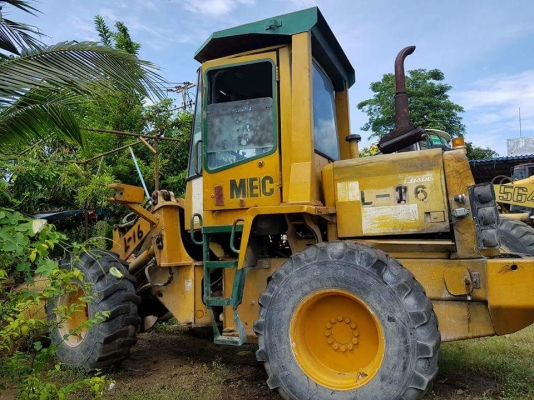 ขายรถตักWA100-1 หนึ่งคัน WA120-3Aสามคัน ราคาลดสุดๆ350000 ลิเภอ564หนึ่งคันราคา700000 ขายรถตักWA100-1 หนึ่งคัน WA120-3Aสามคัน ราคาลดสุดๆ350000 ลิเภอ564หนึ่งคันราคา700000