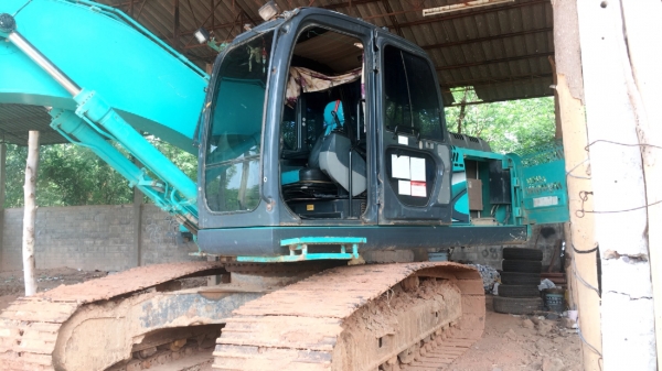 KOBELCO 200-8 YN11 SUPPER ใช้งาน16000ช.ม เอกสารเล่มทเบียน KOBELCO 200-8 YN11 SUPPER ใช้งาน16000ช.ม เอกสารเล่มทเบียน