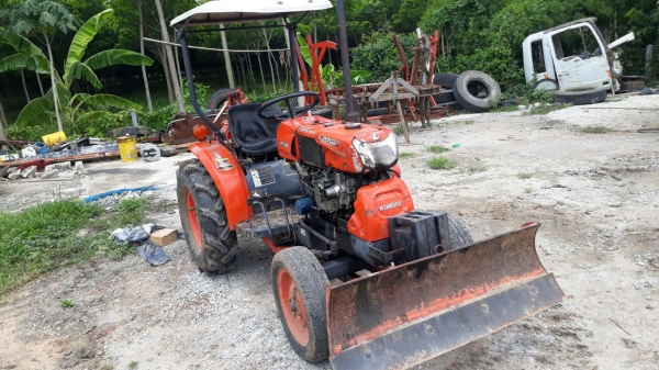 KRT140 แรงสวยๆๆดันหน้า พาล3 ล้อเหล็กกันจม มีลิปเตอร์หลัง