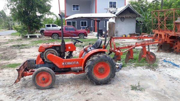 KRT140 แรงสวยๆๆดันหน้า พาล3 ล้อเหล็กกันจม มีลิปเตอร์หลัง