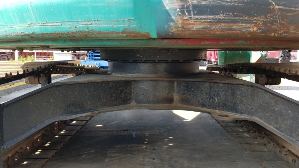 ขายรถแบคโฮ KOBELCO SK70SR-1ES มีผานดันหน้า มีไลน์หัวกระแทก ขายรถแบคโฮ KOBELCO SK70SR-1ES มีผานดันหน้า มีไลน์หัวกระแทก