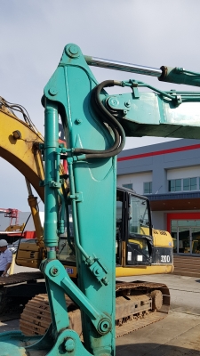ขายรถแบคโฮ KOBELCO SK70SR-1ES มีผานดันหน้า มีไลน์หัวกระแทก ขายรถแบคโฮ KOBELCO SK70SR-1ES มีผานดันหน้า มีไลน์หัวกระแทก