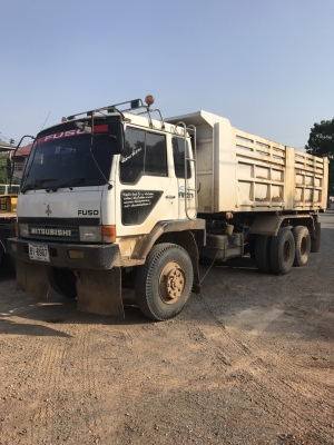 10 ล้อ 2 เพลา หลง 527M TF เครื่อง 240 แรง ปี 42 กระบะเหล็กดั้ม พร้อมใช้ 850,000