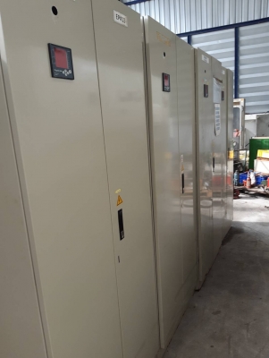 ตู้ไฟจำนวน25ใบ เมน200แอมป์ 250แอมป์ใบละ20,000บาท ตู้ไฟจำนวน25ใบ เมน200แอมป์ 250แอมป์ใบละ20,000บาท