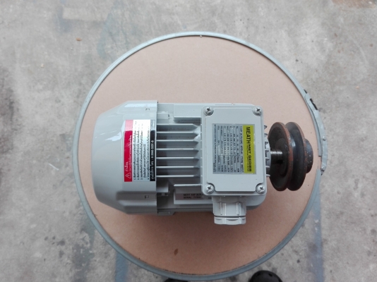 ขายมอเตอร์ Mitsubishi 1HP. 380V 4Pole (มือหนึ่ง) มี 2ตัว ขายมอเตอร์ Mitsubishi 1HP. 380V 4Pole (มือหนึ่ง) มี 2ตัว