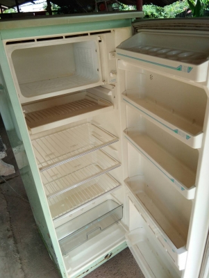 ขายตู้เย็น HITACHI-R233SC เดิมๆ