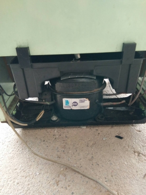 ขายตู้เย็น HITACHI-R233SC เดิมๆ