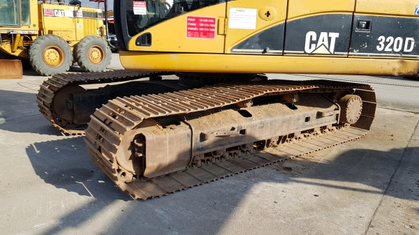 ขายรถแบคโฮ CAT 320D กระบอกเหลือง รุ่นหายาก เก่านอกผ่านการใช้งานในไทย สภาพดี พร้อมใช้งาน ขายรถแบคโฮ CAT 320D กระบอกเหลือง รุ่นหายาก เก่านอกผ่านการใช้งานในไทย สภาพดี พร้อมใช้งาน