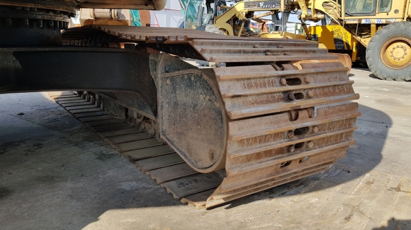 ขายรถแบคโฮ CAT 320D กระบอกเหลือง รุ่นหายาก เก่านอกผ่านการใช้งานในไทย สภาพดี พร้อมใช้งาน ขายรถแบคโฮ CAT 320D กระบอกเหลือง รุ่นหายาก เก่านอกผ่านการใช้งานในไทย สภาพดี พร้อมใช้งาน