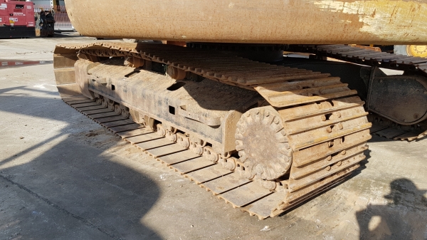 ขายรถแบคโฮ CAT 320D กระบอกเหลือง รุ่นหายาก เก่านอกผ่านการใช้งานในไทย สภาพดี พร้อมใช้งาน ขายรถแบคโฮ CAT 320D กระบอกเหลือง รุ่นหายาก เก่านอกผ่านการใช้งานในไทย สภาพดี พร้อมใช้งาน