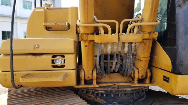 ขายรถแบคโฮ CAT 320D กระบอกเหลือง รุ่นหายาก เก่านอกผ่านการใช้งานในไทย สภาพดี พร้อมใช้งาน ขายรถแบคโฮ CAT 320D กระบอกเหลือง รุ่นหายาก เก่านอกผ่านการใช้งานในไทย สภาพดี พร้อมใช้งาน