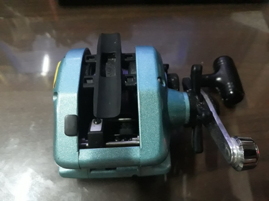รอกตกปลา RYOBI SB03 Alert ss300 Japan รอกตกปลา RYOBI SB03 Alert ss300 Japan