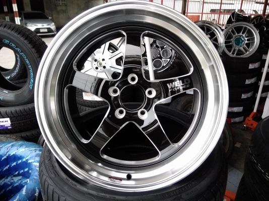 แม็กใหม่ลายเวล ขอบ 18 ราคา 13900 พร้อมยาง 21000 บาท