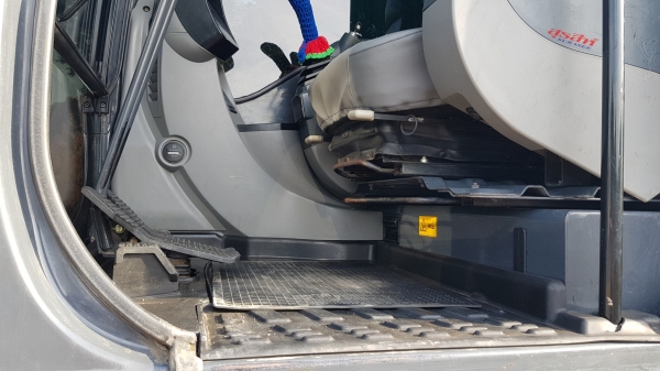 ขายรถแบคโฮ KOBELCO SK200-8 Yn12 Super สภาพนางฟ้า ขายรถแบคโฮ KOBELCO SK200-8 Yn12 Super สภาพนางฟ้า