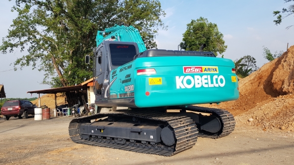 ขายรถแบคโฮ KOBELCO SK200-8 Yn12 Super สภาพนางฟ้า ขายรถแบคโฮ KOBELCO SK200-8 Yn12 Super สภาพนางฟ้า