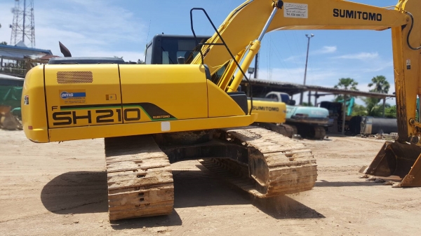 ขายรถแบคโฮ SUMITOMO SH210-5 ใช้งาน 4,1xx ชั่วโมง สภาพเทพบุตร ขายรถแบคโฮ SUMITOMO SH210-5 ใช้งาน 4,1xx ชั่วโมง สภาพเทพบุตร