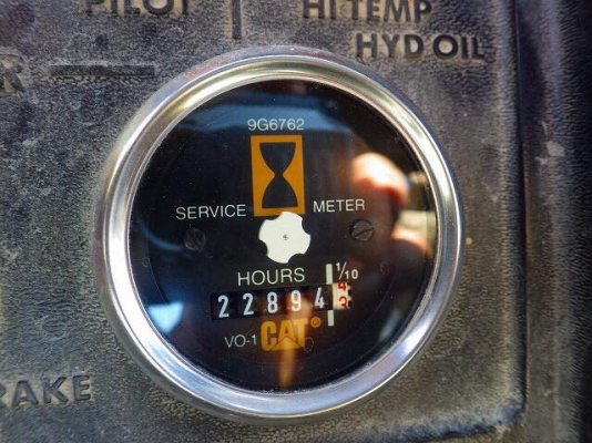 ขายรถตัก CATERPILLAR 988B รถนำเข้าจากญี่ปุ่นแท้ๆ บุ้งกี๋ขนาด 4.5 คิว เครื่อง เกียร์ ปั้ม สมบูรณ์พร้อมใช้ครับ ติดต่อ 063-9316985 ID LINE : 0639316985 ขายรถตัก CATERPILLAR 988B รถนำเข้าจากญี่ปุ่นแท้ๆ บุ้งกี๋ขนาด 4.5 คิว เครื่อง เกียร์ ปั้ม สมบูรณ์พร้อมใช้ครับ ติดต่อ 063-9316985 ID LINE : 0639316985