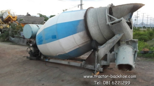 ขาย ถังผสมปูน โม่ผสมปูน คอนกรีต มิกเซอร์ เก่าญี่ปุ่น สภาพสวย ปั้มไดกิ้น ขนาด 5-6 คิว สำหรับติดรถบรรทุก 10 ล้อ