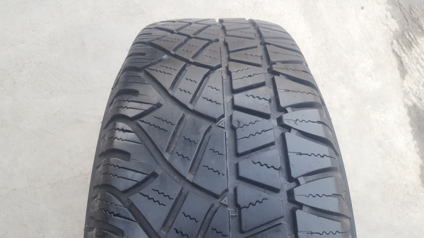ขายยาง265/70/16 ปี 0915 MICHERLIN 4 เส้น ขายยาง265/70/16 ปี 0915 MICHERLIN 4 เส้น