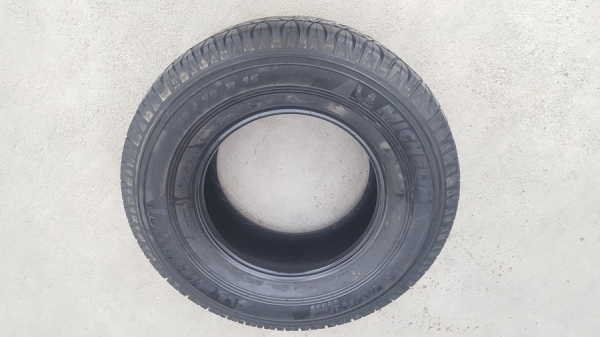 ขายยาง265/70/16 ปี 0915 MICHERLIN 4 เส้น ขายยาง265/70/16 ปี 0915 MICHERLIN 4 เส้น