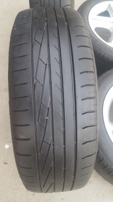 ขายล้อFord Fiesta ขอบ16 พร้อมยางปี16  4 ล้อ