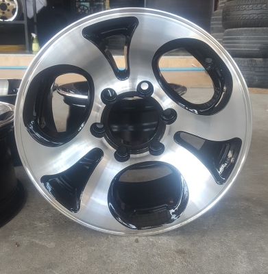 ล้อมือ2 ขอบ15 6รู139 กว้าง7 Off 0 หน้าดำ-เงา  4 ล้อ