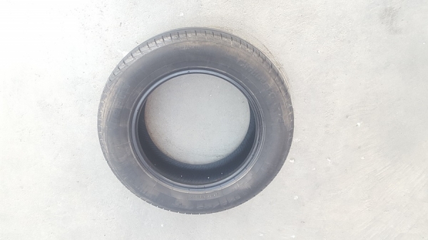 ขายยาง195/65/15 ปี 1716 Pirelli 4 เส้น ขายยาง195/65/15 ปี 1716 Pirelli 4 เส้น