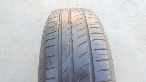 ขายยาง195/60/15 ปี 16 Pirelli 4 เส้น ขายยาง195/60/15 ปี 16 Pirelli 4 เส้น