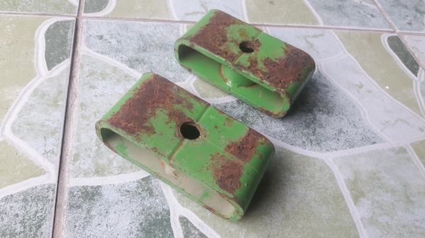 ก้อนรองหลังนิ้วครึ่ง ก้อนรองหลังนิ้วครึ่ง