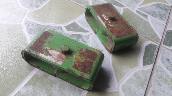 ก้อนรองหลังนิ้วครึ่ง