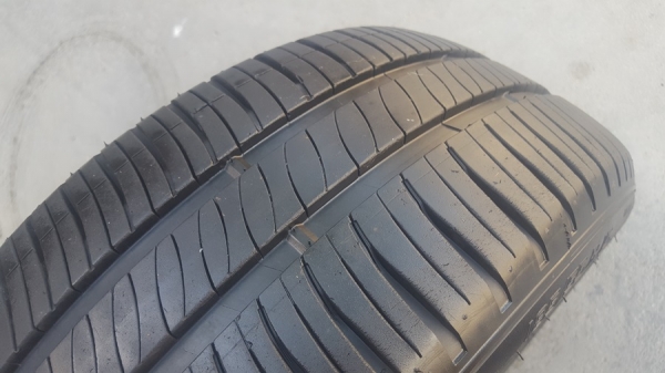 ขายยาง185/55/15 ปี 15/2เส้น+ปี16/2เส้น MICHERLIN XM2 4 เส้น สภาพสวยดอกเยอะ มีปะ ดอกเต็มๆ **ราคาพร้อม ขายยาง185/55/15 ปี 15/2เส้น+ปี16/2เส้น MICHERLIN XM2 4 เส้น สภาพสวยดอกเยอะ มีปะ ดอกเต็มๆ **ราคาพร้อม