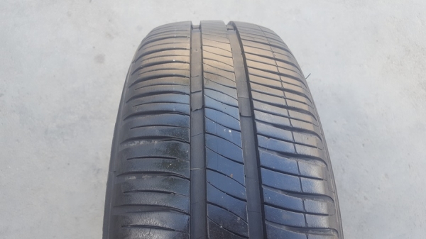 ขายยาง185/65/15 ปี 15 MICHERLIN XM2 4 เส้น ขายยาง185/65/15 ปี 15 MICHERLIN XM2 4 เส้น