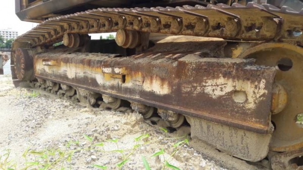 KOMATSU PC 200-5