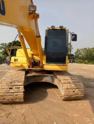 KOMATSU PC 200-7