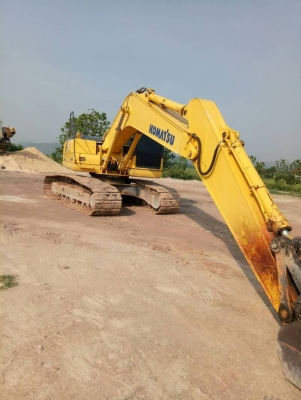 KOMATSU PC 200-7