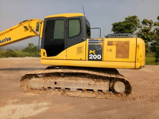 KOMATSU PC 200-7