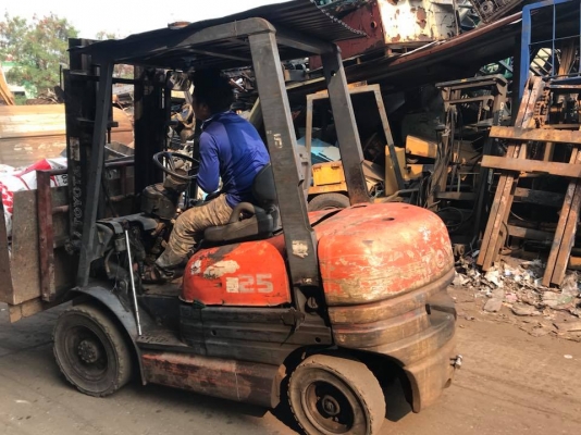 ขาย FORKLIFT TOYOTA  6FD25