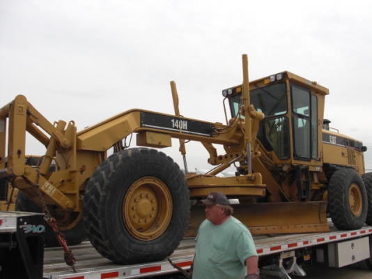 รถเกรด Cat140H-APM ปี2003 สภาพดี เก่านอกจากอเมริกา สวยเดิมๆ