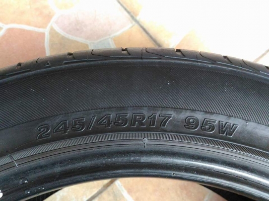 ยางเปอร์เซ็นคัดสภาพ Bridgestone Turanza GR-100(made in thailand) 245 45 17 ผลิตปลายปี 2015(ลงพื้นจริ